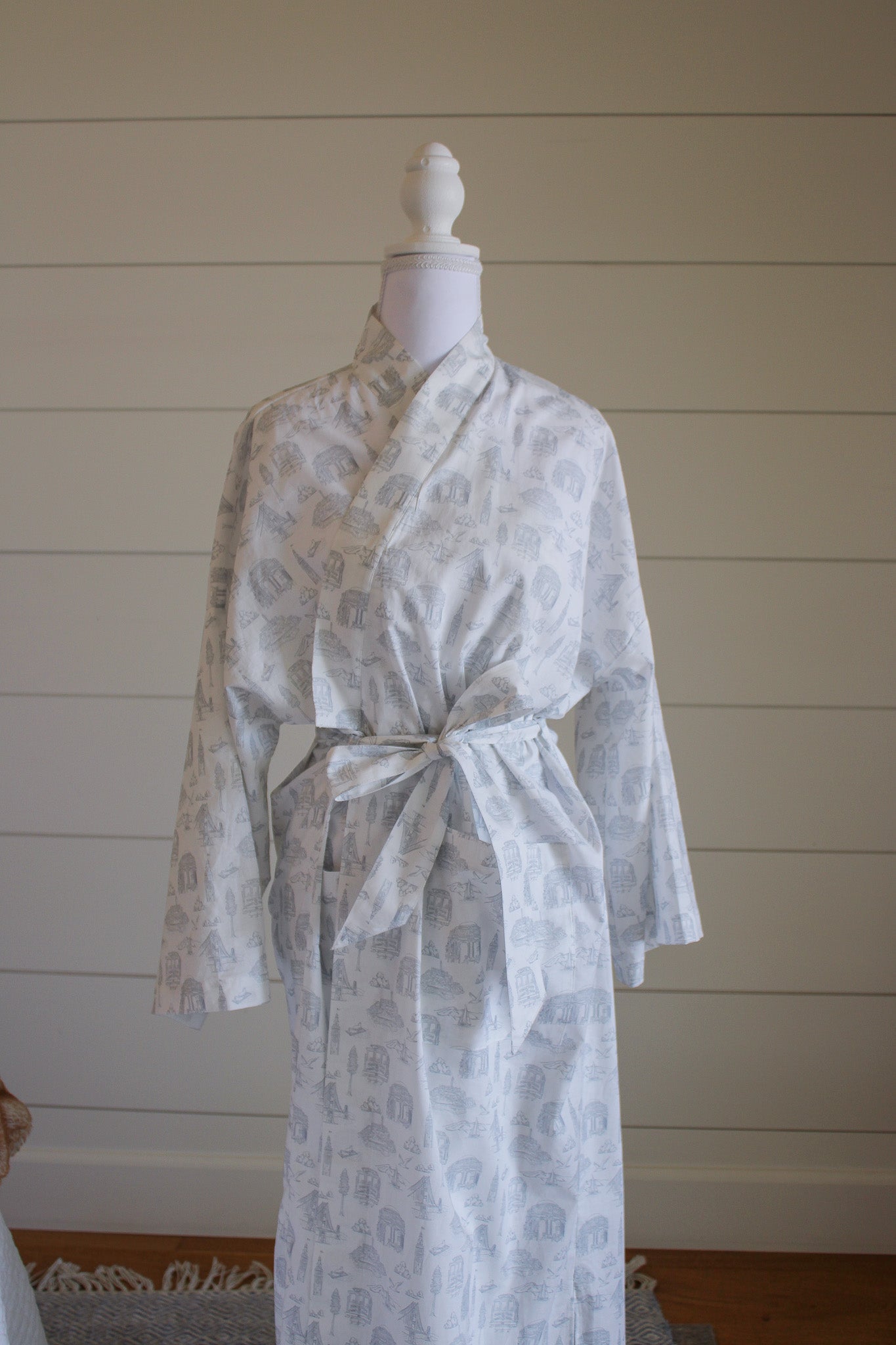 San Francisco Robe